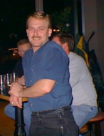 0211_008.jpg (23724 bytes)